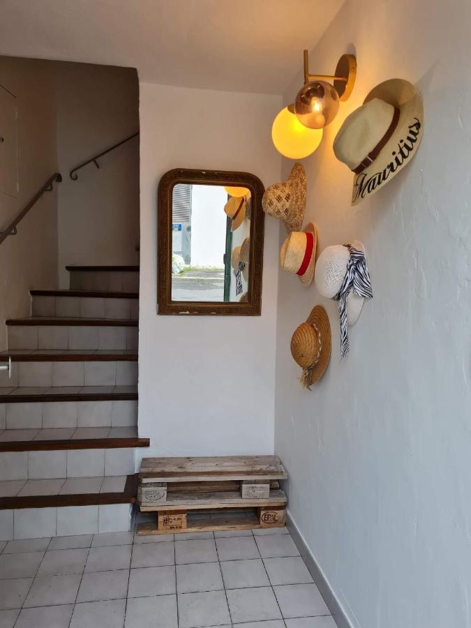 Lumineux Duplex Au Coeur De L'Isle Apartment Ngoại thất bức ảnh